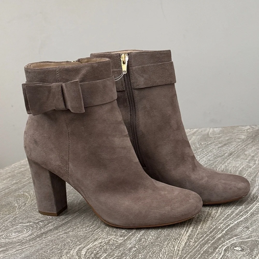 Kate Spade Suede Ankle Boots in Taupe, Women’s Size 10M, Like New